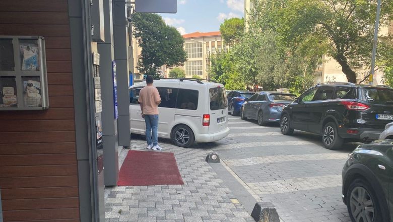 Balıkesir'in Kaldırımları İşgal Altında