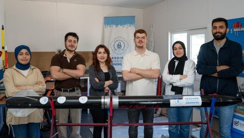Balıkesir'in Supernova Roket Takımı Finale Koşuyor