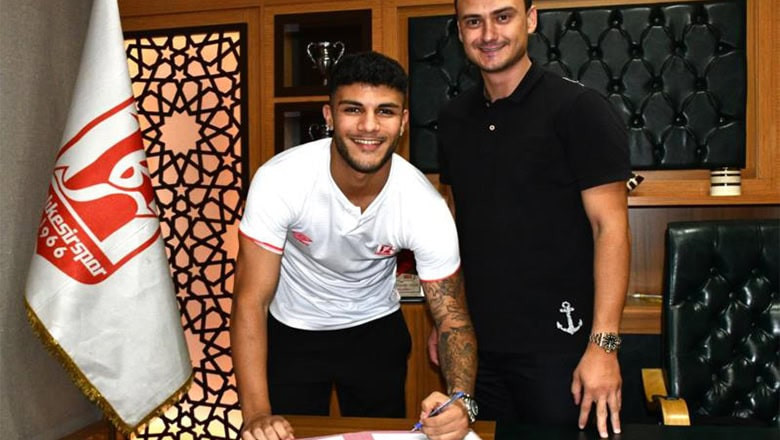 Balıkesirspor'a, Fenerbahçe'den Stoper Balıkesirspor'a, Fenerbahçe'den Stoper