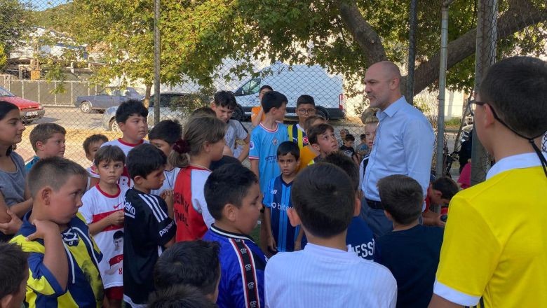 Başkan Dinçer Minik Futbolcularla Buluştu