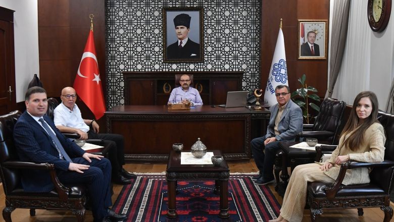 Başkan Şehirli Yeni Projesini Vali Ustaoğlu İle Paylaştı