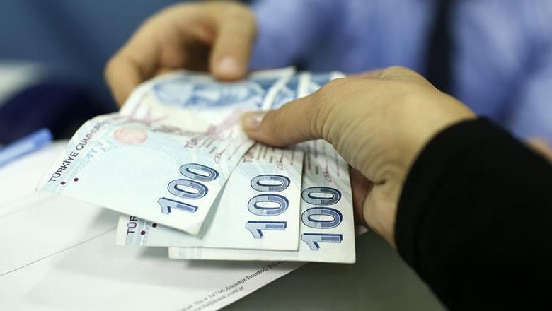 Bu Akşam Emekli Maaşları Netleşecek