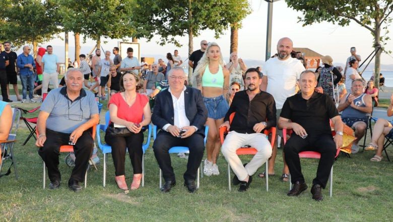 Edremit'te Dünya Değişim Günü Coşkusu