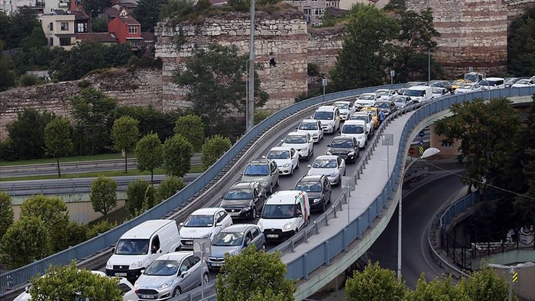Vatandaşlar Gece Çalışmalarını Talep Ediyor
