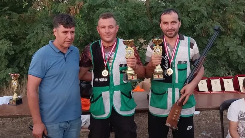Kepsut'tan Sakarya'da 2 Dalda Başarı