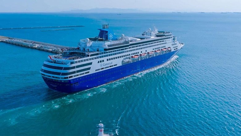 Kuşadası'nda Kruvaziyer Hareketliliği Kuşadası'nda Kruvaziyer Hareketliliği
