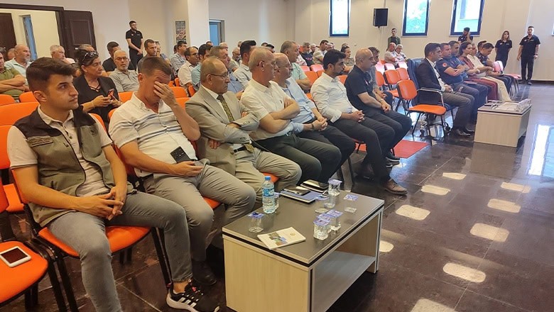 Balıkesir İl Afet ve Acil Durum Müdürlüğü (AFAD) tarafından Manyas ilçesinde iki gün süren teorik ve uygulamalı eğitim verildi