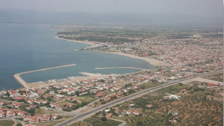 Tarih ve Doğa İç İçe Burhaniye Tarih ve Doğa İç İçe Burhaniye