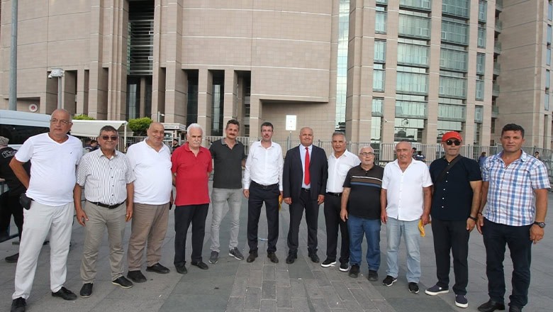 Tekin'den Korsan Taşımacılık Davasına Destek
