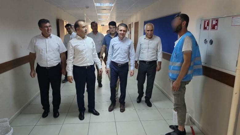 Yükümlüler Bandırma Okullarını Yeniliyor
