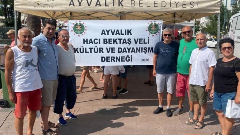 Ayvalık'ta Geleneksel Etkinlik 1.500 Kişiyle Gerçekleşti
