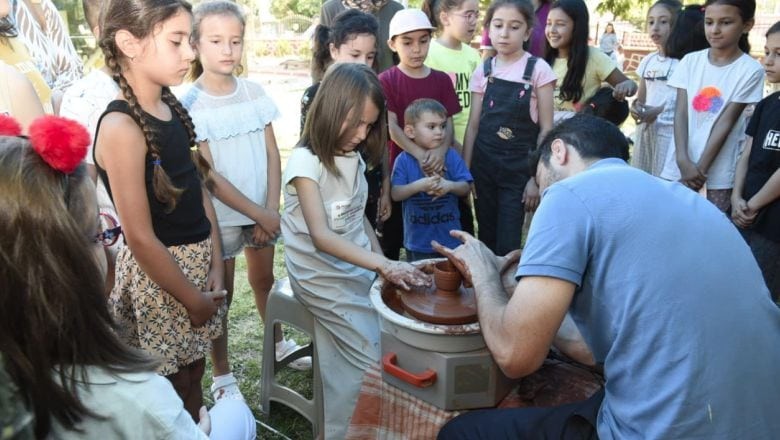 Dursunbey'de Çocuklar Hayallerini Çömlekle Şekillendirdi