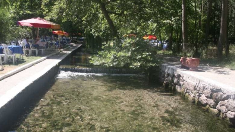 Renkli Balıklı Göl Dursunbey'de İlgi Odağı