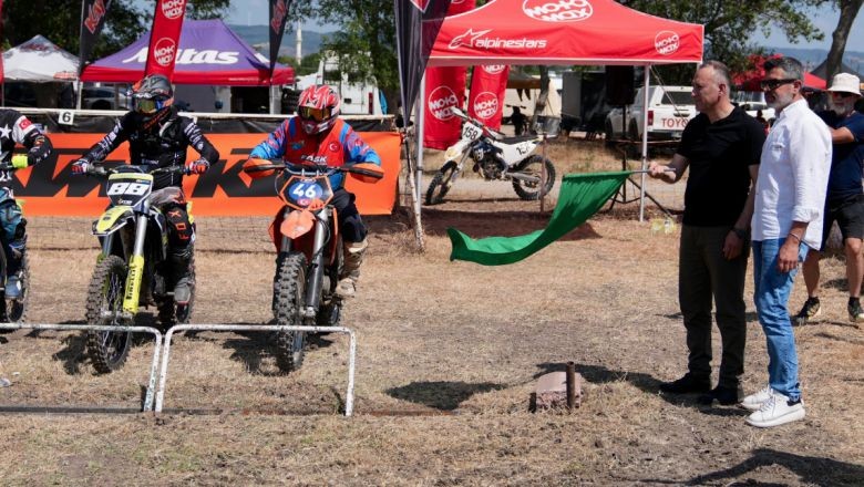 Gönen'de Motokros Şampiyonası Start Aldı