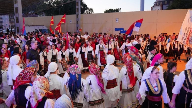 5 Ülke, 25 Ekip, 1106 Dansçı Ayvalık'ta Buluştu