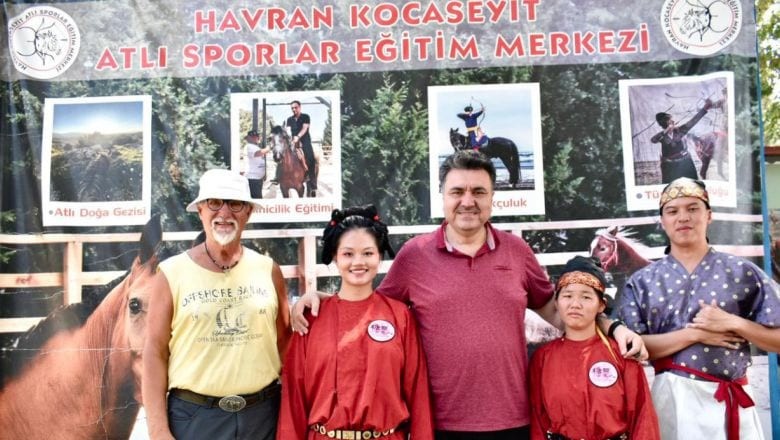 Gençler Havran'da Kahvaltı ve Ata Binme Keyfini Yaşadı