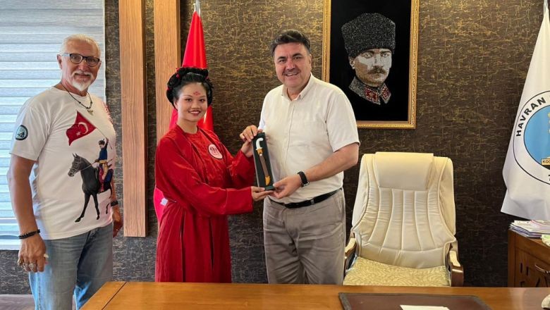 Tayvanlı Öğrenciler Havran'da Atlı Okçulukla Tanıştı