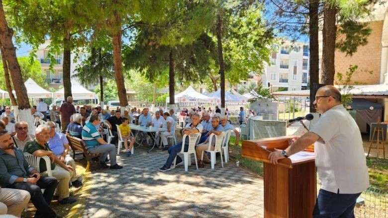 Vali Ustaoğlu Mezunlar Gününde Gençlerle Buluştu