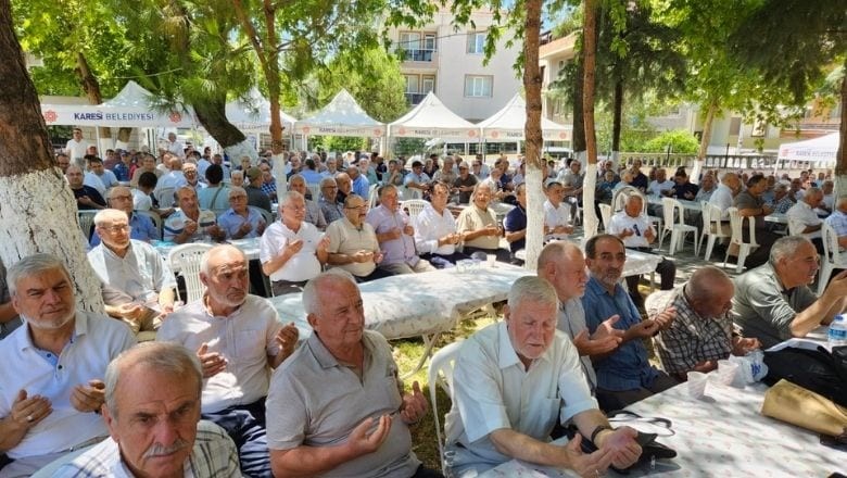 Vali Ustaoğlu Mezunlar Gününde Gençlerle Buluştu