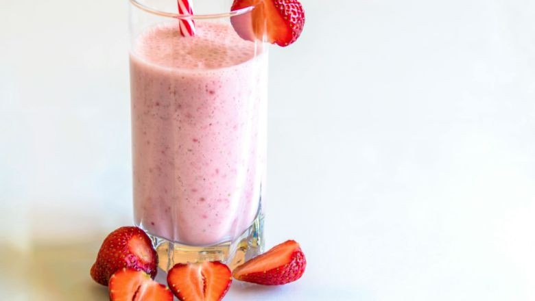 Sıcak Havaların Kurtarıcısı: Milkshake Tarifi