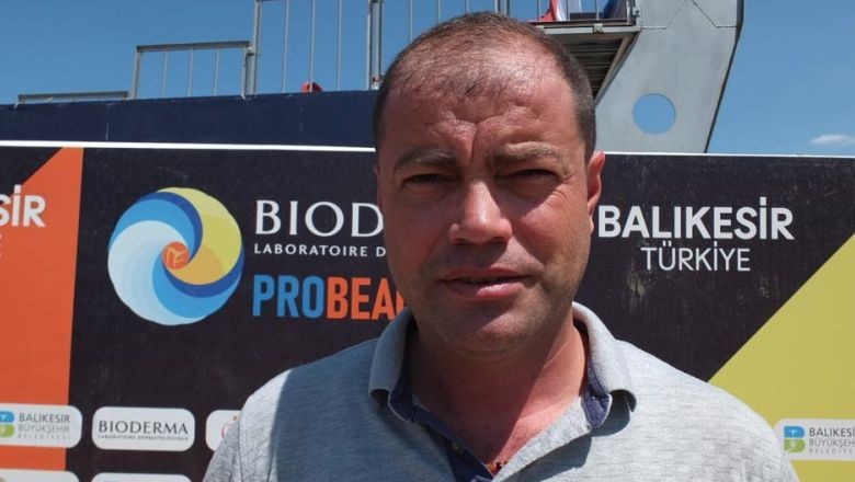 Balıkesir'de Plaj Voleybolu 55 Takımın Katılımıyla Başladı