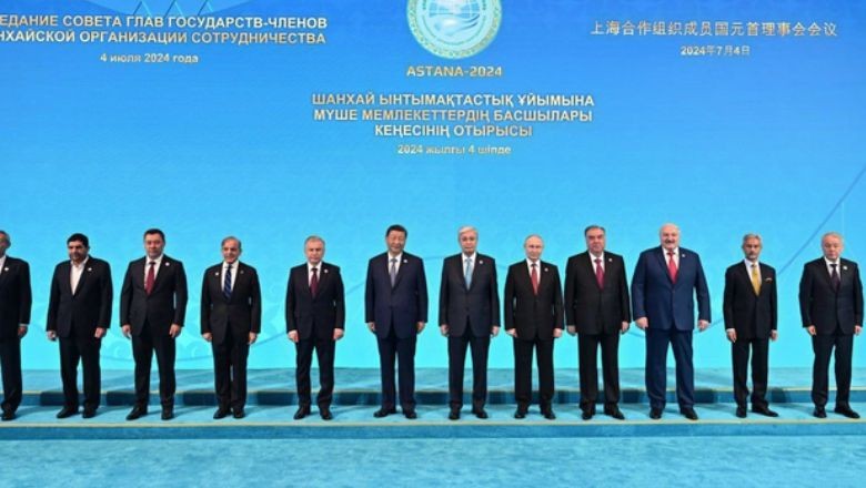 Kazakistan'da Devlet Başkanları Zirvesi Başladı