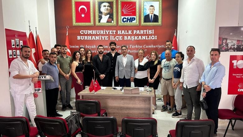 Burhaniye CHP Gençlik Kolları Başkanlığı Seçimleri Yapıldı