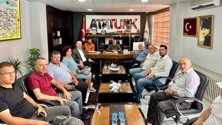 Serkan Sarı Manyas’ta Sorunları Dinledi
