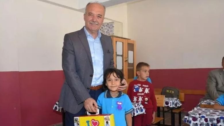 Dursunbey'den İlkokul ve Anasınıfı Öğrencilerine Sürpriz