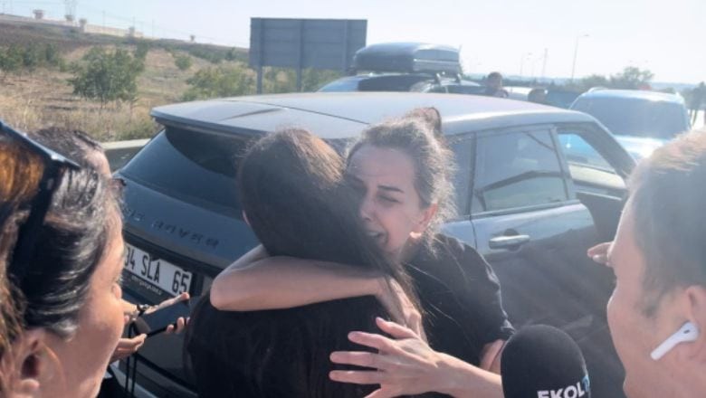 Dilan Polat Çıktığı Gibi Bakın Ne Yaptı
