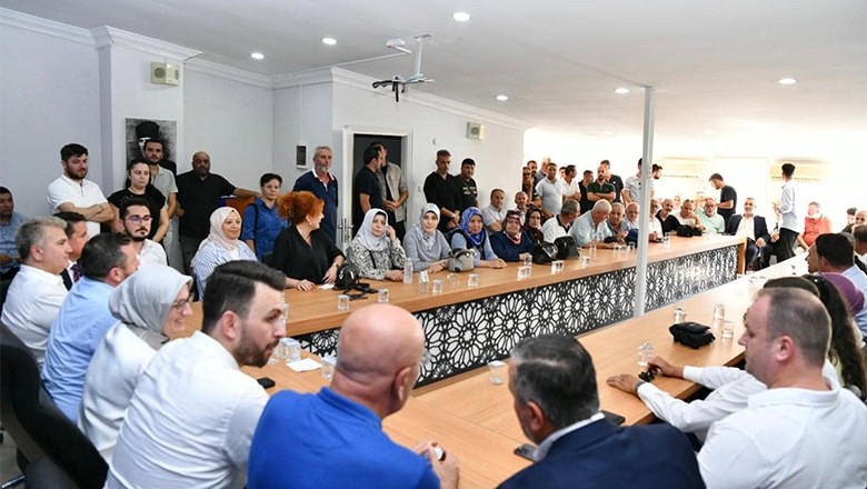 AK Parti Heyetinden Bandırma Ziyareti AK Parti Heyetinden Bandırma Ziyareti