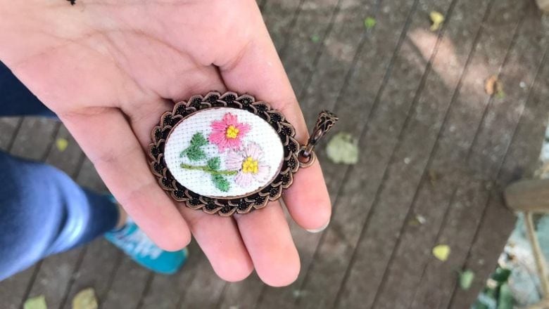 Balıkesir'de Yeni Trend: Nakış Kolyeler