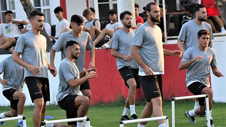 Balıkesirspor Sezon Hazırlıklarına Devam Ediyor Balıkesirspor Sezon Hazırlıklarına Devam Ediyor