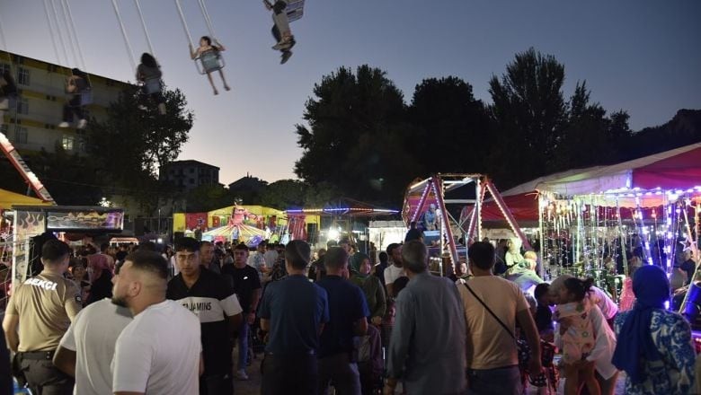 Başkan Bahçavan Panayırda Çocuklarla Buluştu
