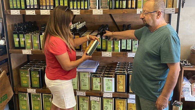 Edremit Ticaret Odası'ndan Zeytin ve Zeytinyağı Denetimi Edremit Ticaret Odası'ndan Zeytin ve Zeytinyağı Denetimi