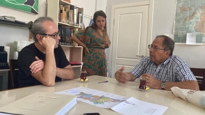 Eline Geçen Belgeyle Balıkesir'e Atalarını Aramaya Geldi