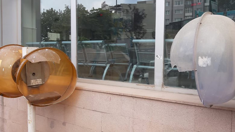 Onsuz Yapamazdık Şimdi Dönüp Yüzüne Bakan Yok Onsuz Yapamazdık Şimdi Dönüp Yüzüne Bakan Yok