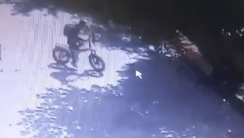 Balıkesir'de Camide Hırsızlık Anı Kameralara Yansıdı