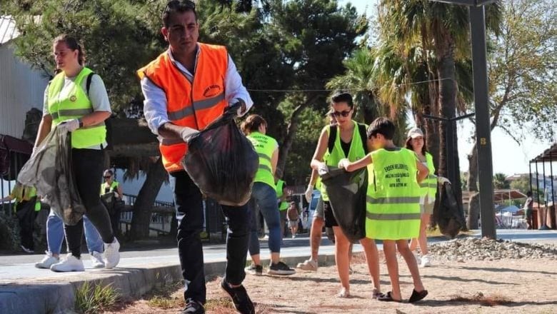 Gönüllüler Balıkesir'e El Attı
