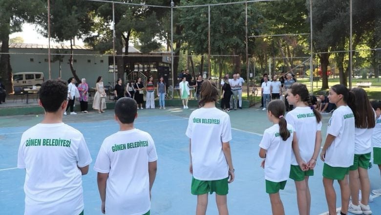 Gönen'de Minik Yetenekler Başarıya Doymuyor!