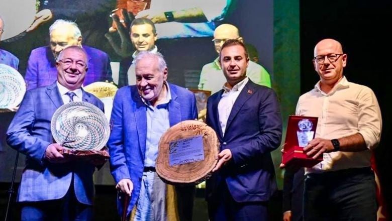 Vekil Sarı: 'Kitap Fuarı Gençlere Işık Tutacak' Dedi