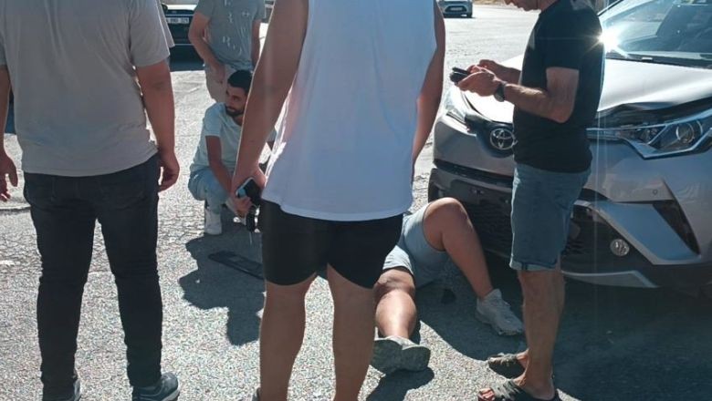 Balıkesir'de Otomobil ile Motosiklet Çarpıştı: 1 Yaralı
