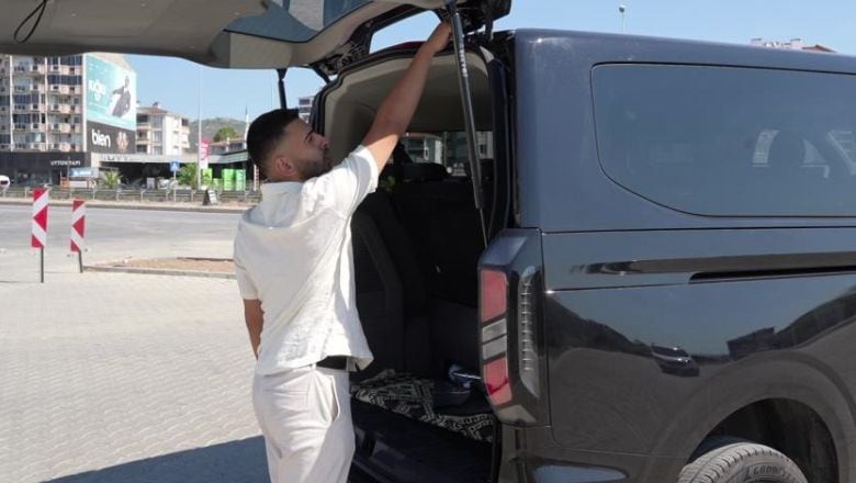Balıkesir'den Aldığı Sıfır Kilometre VIP Araç Kazalı Çıktı