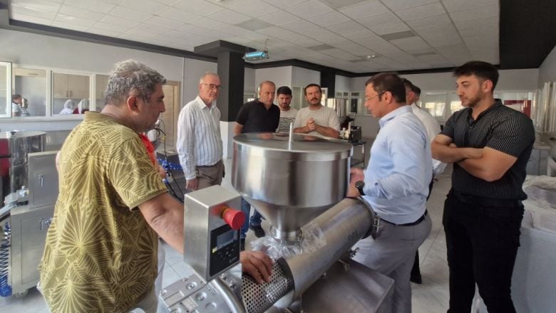 Sındırgı'da Bal-ı Kesir Projesi Hayata Geçti