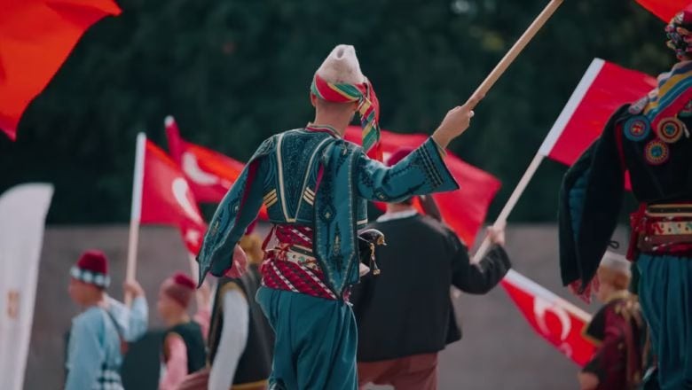 Tarihin Derinliklerinden Balıkesir'in Zeybekleri
