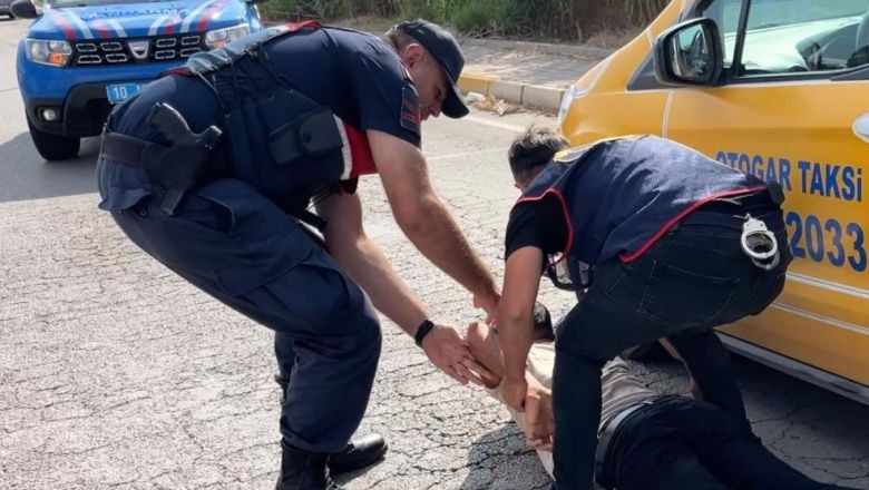 Bandırma’da Operasyon: Şifreyi Çözen JASAT Yaşlı Çiftleri Kurtardı!