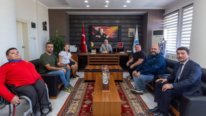 Bilek Güreşinin Şampiyonları Üniversitede