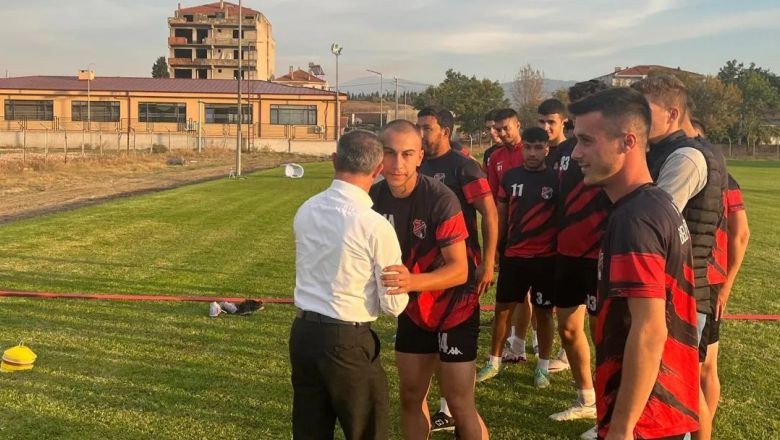 Başkan Duru’dan Sporculara Baklava