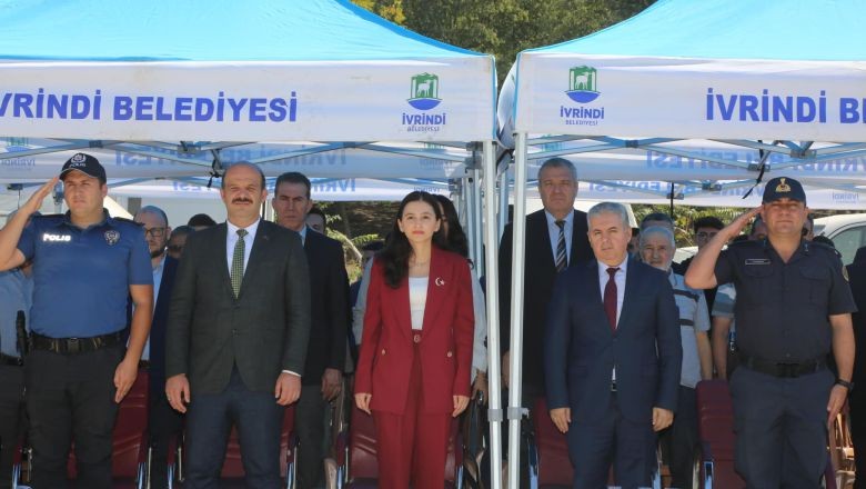 Başkan Lapanta Esnafı Plaketle Ödüllendirdi