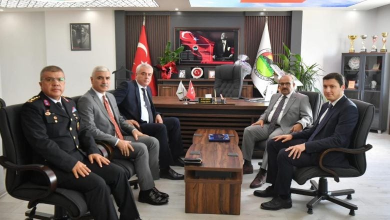 Vali Ustaoğlu Yeni Projeler İçin Savaştepe'de